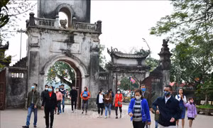 Chú trọng phòng dịch tại nhà máy, công sở, trường học