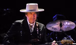 Đĩa đơn của Bob Dylan được bán với giá 1,77 triệu USD