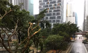 Siêu bão Mangkhut gây thiệt hại nghiêm trọng tại Hong Kong và Macau