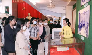 Gắn kết du lịch với văn hóa địa phương - Bài 2: Thay 'áo mới' cho điểm đến văn hóa, lịch sử 