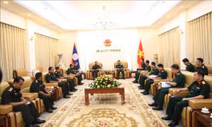Bộ Quốc phòng Việt Nam - Lào chú trọng triển khai hợp tác thông tin liên lạc