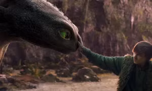 Câu chuyện điện ảnh: 'Bí kíp luyện rồng' tiếp tục mê hoặc khán giả Bắc Mỹ - Pixar bất ngờ 'sẩy chân'