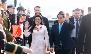 Thủ tướng Phạm Minh Chính và Phu nhân rời Ba Lan, lên đường thăm chính thức CH Séc