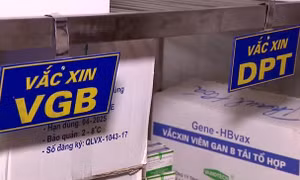 'Khát' vaccine tiêm chủng mở rộng