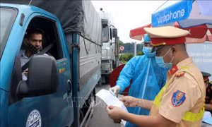 Bộ Y tế đề nghị công nhận xét nghiệm test nhanh COVID-19 với các lái xe chở hàng