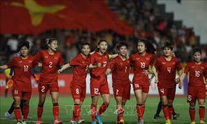 SEA Games 32: Bóng đá nữ Việt Nam làm nên lịch sử
