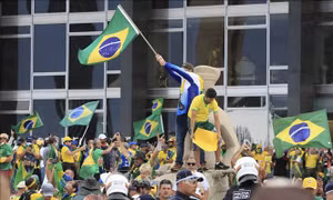Cảnh sát Brazil lập lại trật tự tại thủ đô Brasilia, bắt giữ ít nhất 300 đối tượng