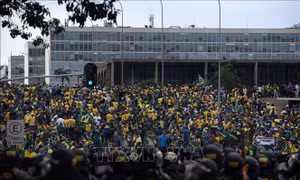 Thêm nhiều quốc gia bày tỏ quan ngại về tình hình tại Brazil