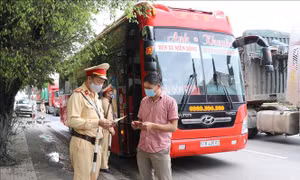 Ninh Bình khuyến cáo người tham gia giao thông chấp hành quy định phòng dịch