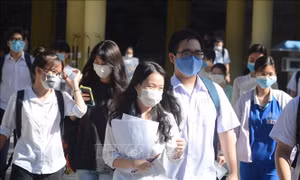 Kỳ thi tốt nghiệp THPT 2021: Nhiều thí sinh vùng sâu, vùng xa 'gặp khó' với môn Ngoại ngữ
