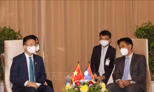 Bộ trưởng Bộ Tư pháp Lê Thành Long gặp Bộ trưởng Bộ Tư pháp Lào