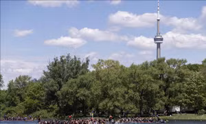 Tổng thống Mỹ muốn đổi tên hồ Ontario giữa căng thẳng thương mại với Canada