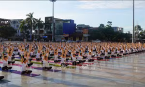 700 người ở Quảng Trị tham gia đồng diễn Yoga nghệ thuật