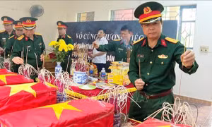 Phát hiện, quy tập 8 phần mộ liệt sĩ tại vườn nhà dân ở Thanh Hoá