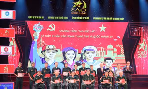 'Sao Độc lập 2019' kỷ niệm 74 năm Cách mạng tháng Tám và Quốc khánh 2/9