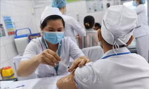 TP Hồ Chí Minh nâng cao cảnh giác, sẵn sàng ứng phó với dịch COVID-19