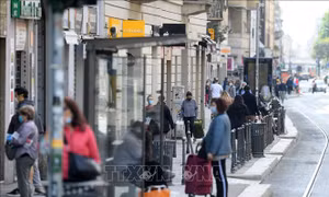 Italy mở cửa trở lại các nhà máy khi chuẩn bị dỡ bỏ lệnh phong tỏa