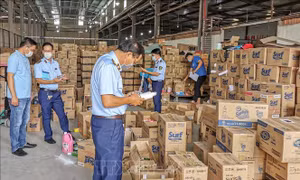 Quản lý thị trường sẽ tiếp tục kiểm tra kiểm soát các mặt hàng nóng