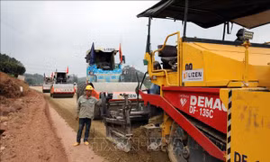 Giải quyết nhanh vướng mắc dự án cao tốc Hữu Nghị - Chi Lăng