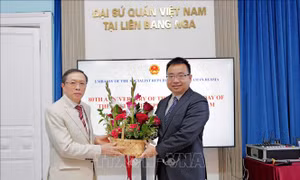 80 năm Quốc khánh: Lào khẳng định luôn coi trọng quan hệ đặc biệt với Việt Nam 