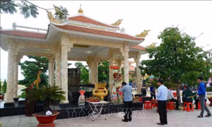 Tưởng niệm chiến sỹ Tiểu đoàn 263 - Quân khu 8 hy sinh trong trận Cầu Ván