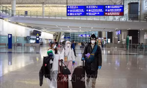Hong Kong: Hủy bỏ quy định cách ly tại khách sạn đối với người nhập cảnh