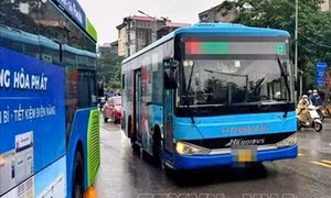 Hà Nội làm rõ thông tin vụ nhân viên xe buýt đòi đuổi khách xuống xe 
