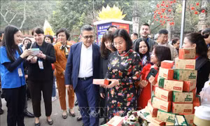 Du Xuân hữu nghị 2024 gắn kết quan hệ ngoại giao