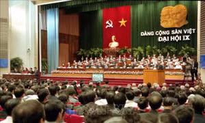 Đại hội lần thứ IX của Đảng: Phát huy sức mạnh toàn dân tộc, đẩy mạnh công nghiệp hóa, hiện đại hóa