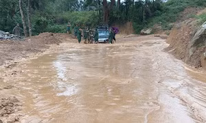 Điện Biên: Sạt lở tại huyện Mường Chà khiến 1 người chết, 1 người bị thương
