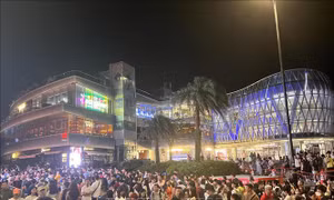 Hong Kong (Trung Quốc) hút du khách đại lục trong Tuần lễ Vàng