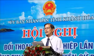 UBND tỉnh Khánh Hòa tổ chức đối thoại với trên 300 doanh nghiệp