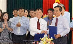 Tăng cường hợp tác thông tin giữa Thông tấn xã Việt Nam và UBND tỉnh Ninh Thuận