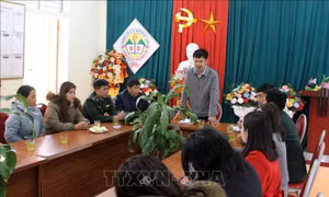 Gian nan vận động học sinh vùng núi trở lại lớp - Bài 2: Hành trình gian nan 