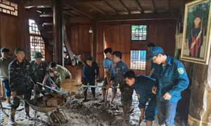Khẩn trương khắc phục hậu quả lũ quét tại Nghệ An