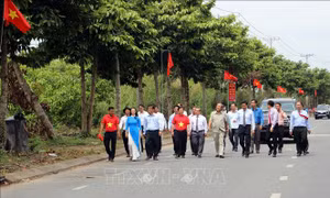 Khánh thành 'Đường cờ Tổ quốc' dài nhất nước