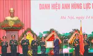 Tổng Bí thư trao Danh hiệu Anh hùng LLVT nhân dân cho Tổng cục Hậu cần - Kỹ thuật