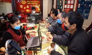 Giá vàng trong nước sáng 10/3 đồng loạt giảm