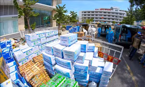 Hỗ trợ nguồn lực cho Bệnh viện C Đà Nẵng phòng, chống dịch COVID-19