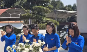 Ngã ba Đồng Lộc - nẻo về tri ân 10 nữ Liệt sỹ Thanh niên xung phong 