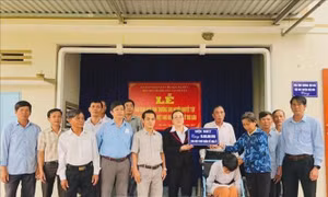 Tận tâm giúp đỡ những mảnh đời kém may mắn vươn lên trong cuộc sống