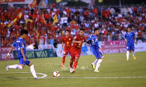 V.League 1-2023: Hồng Lĩnh Hà Tĩnh chia điểm với Khánh Hòa bằng trận cầu không bàn thắng