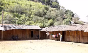 Học sinh vùng cao Sơn La gặp nhiều khó khăn về chỗ ở bán trú 
