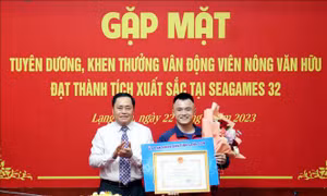 Lạng Sơn: Khen thưởng vận động viên đạt thành tích cao tại SEA Games 32