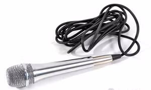 Bị điện giật tử vong khi hát karaoke 