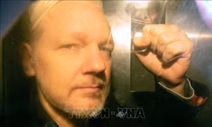 Vụ bắt nhà sáng lập WikiLeaks: Thụy Điển mở lại cuộc điều tra