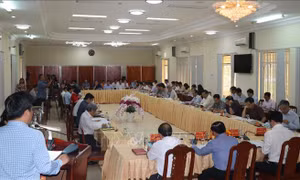 Góp ý dự thảo Báo cáo chính trị của Ban Chấp hành Đảng bộ tỉnh Khánh Hòa