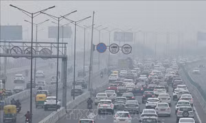 Thủ đô Ấn Độ đối mặt với rét đậm và ô nhiễm không khí nghiêm trọng