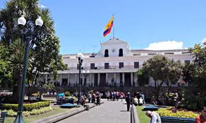 Văn phòng Công tố Ecuador khám xét bộ phận phụ trách pháp lý của Phủ Tổng thống