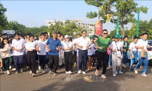 Phát động toàn dân tập luyện môn bơi, phòng, chống đuối nước